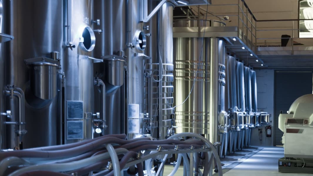 Alcoholic beverage factory